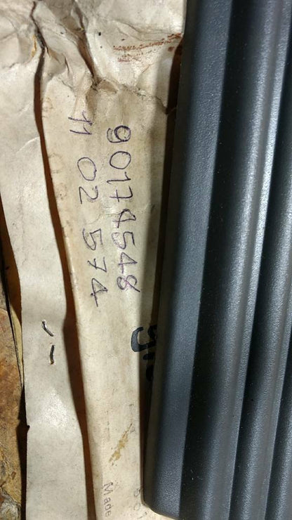 Ascona C Schutzzierleiste Vordertüre links original GM Opel NEU