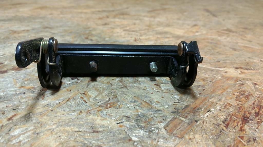 Corsa A Türgriff vorne links Original GM Opel Neu