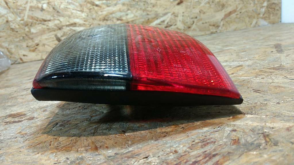 Original GM Opel Omega B Rückleuchte Rechts NEU
