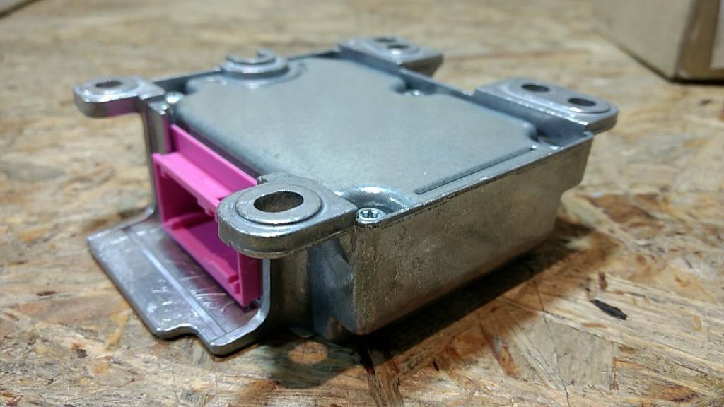 Omega B Steuergerät Airbag original GM Opel NEU