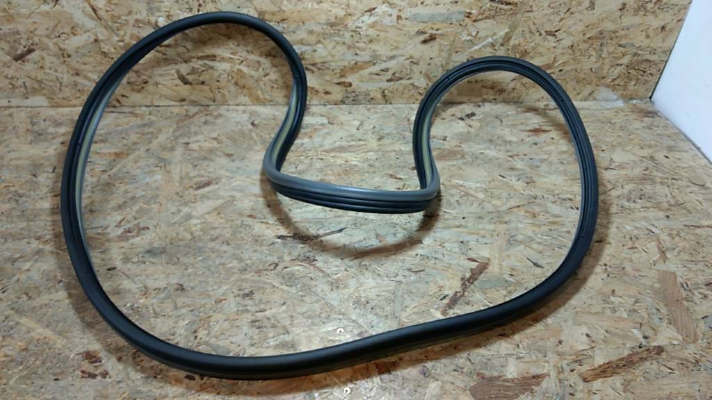 Astra F Gummiabdichtung Hintertür Original GM Opel Neu
