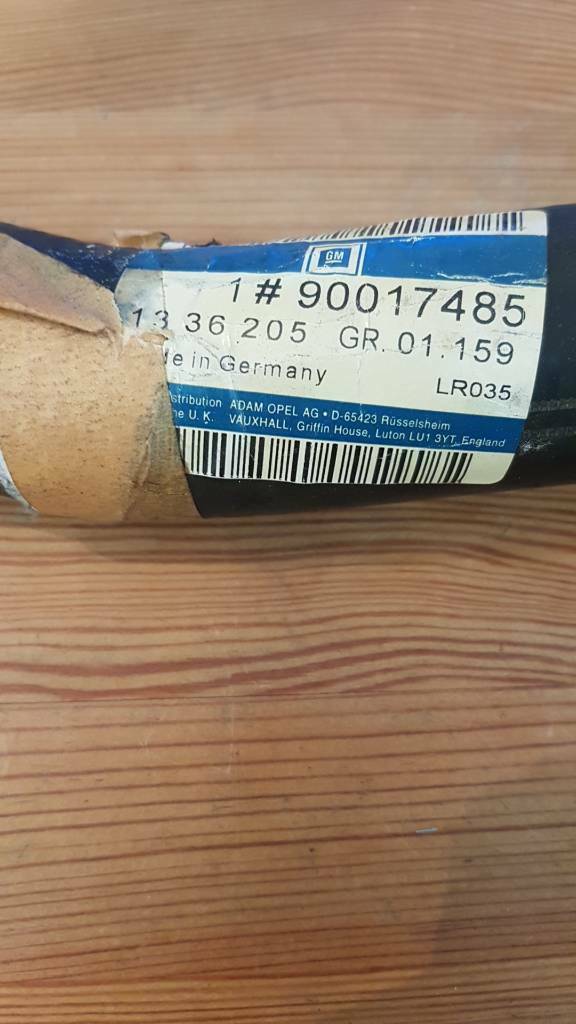 Original Opel Rekord E mit Klima Kühlwasserschlauch NEU