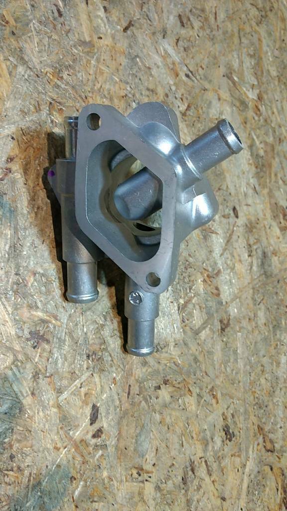 Astra G Corsa C Combo Thermostatgehäuse Original GM Opel Neu