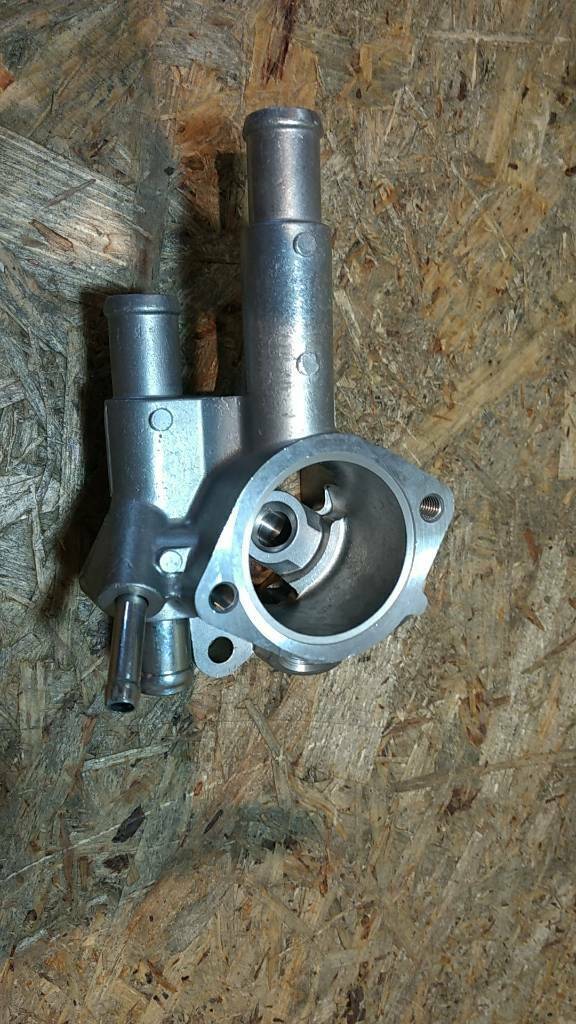 Astra G Corsa C Combo Thermostatgehäuse Original GM Opel Neu