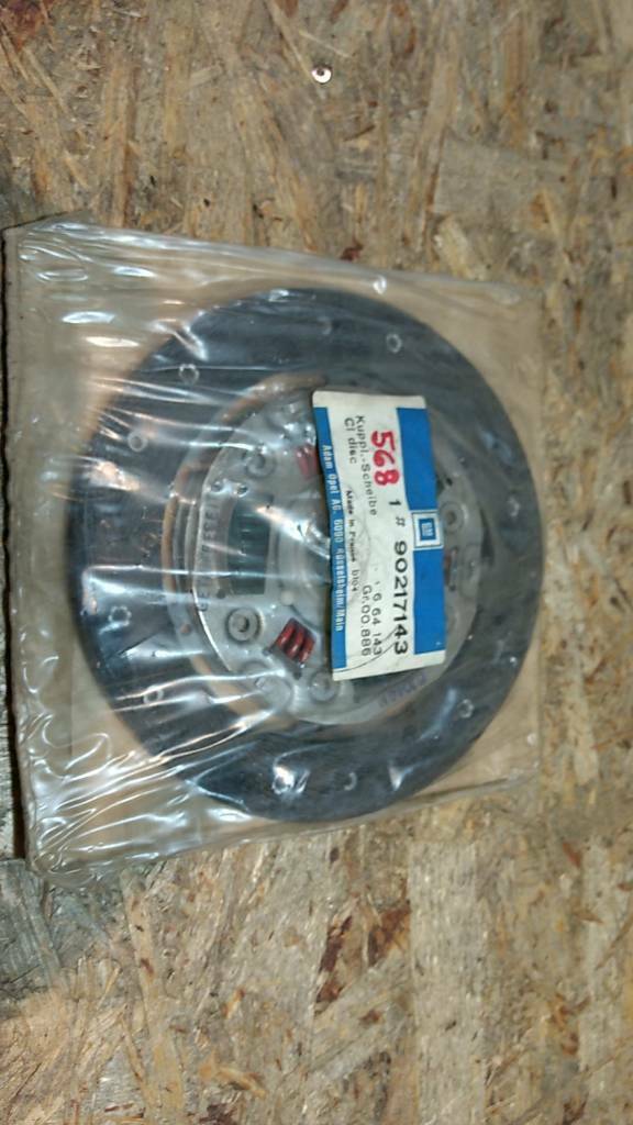 Manta B Kupplungsscheibe 190mm original GM Opel NEU