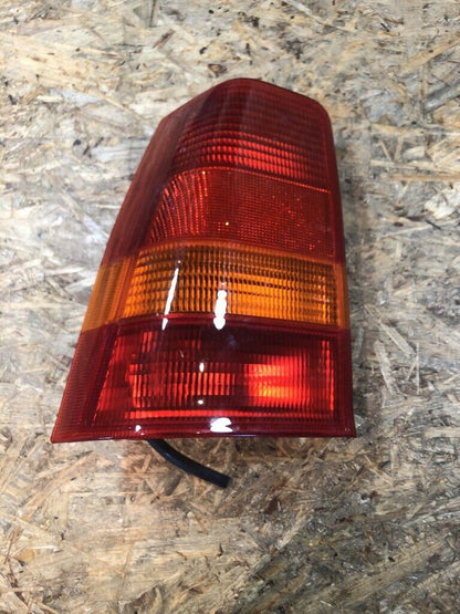 Original GM Opel Heckleuchte Kadett E  D Neu