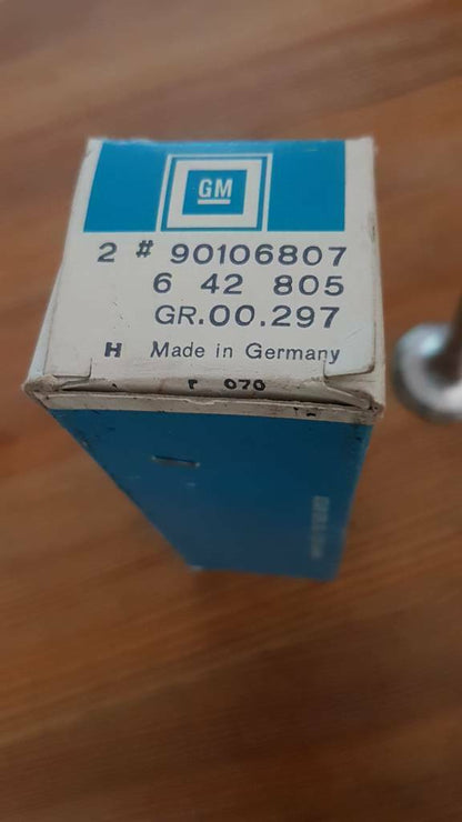 Original Opel Manta Ascona Auslassventil NEU