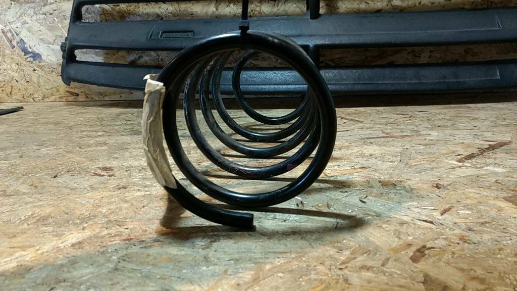 Commodore B Fahrwerks Federn original GM Opel NEU