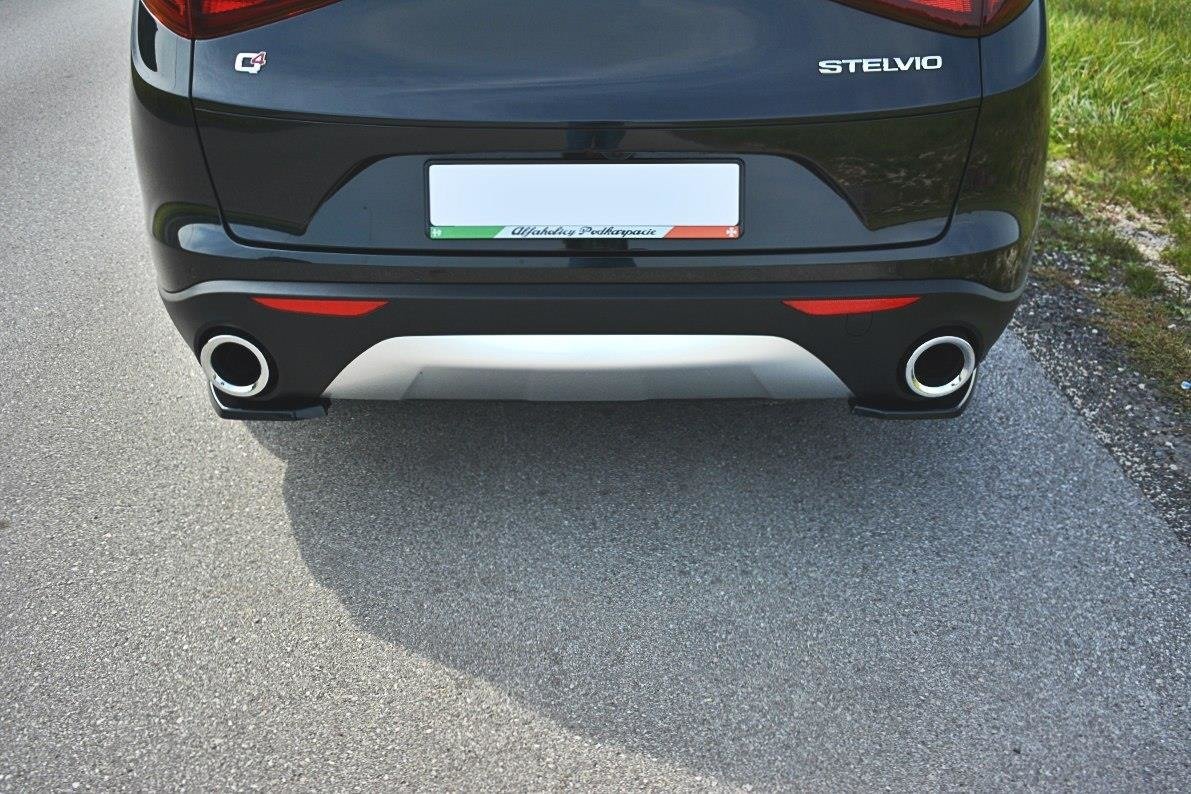 Heck Ansatz Flaps Diffusor für Alfa Romeo Stelvio Carbon Look