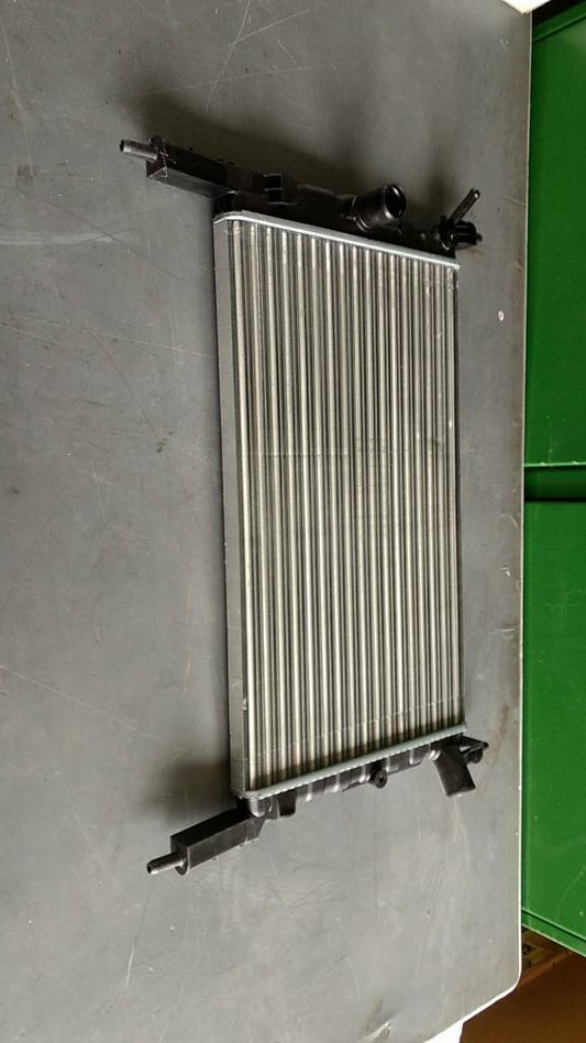 Astra F Caravan Wasserkühler Original GM Opel Neu