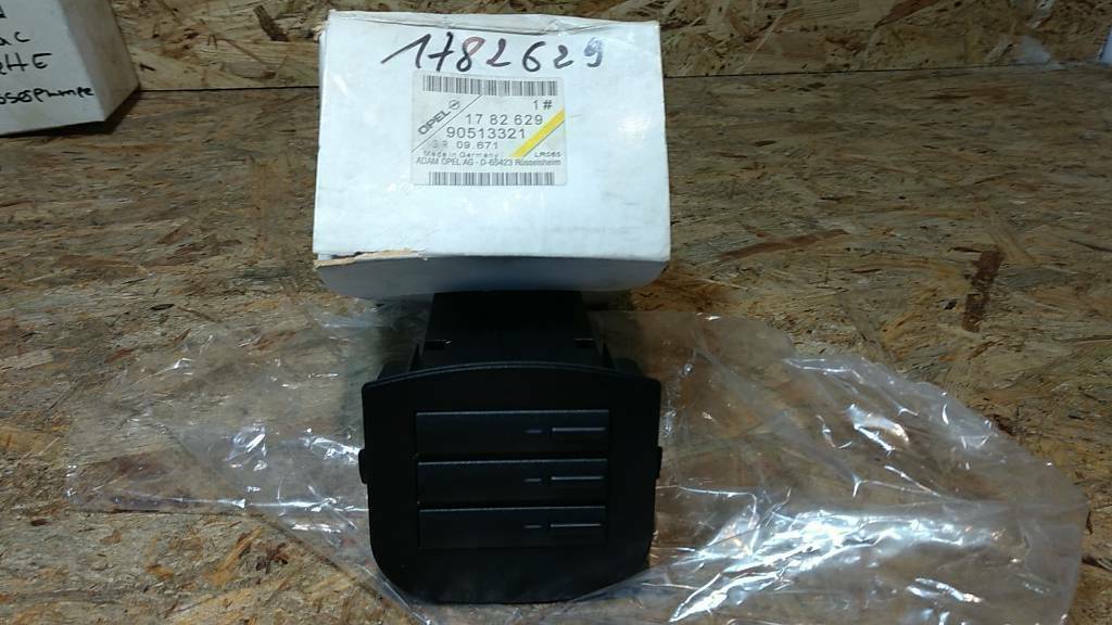 Vectra B Kassettenbox original GM Opel NEU