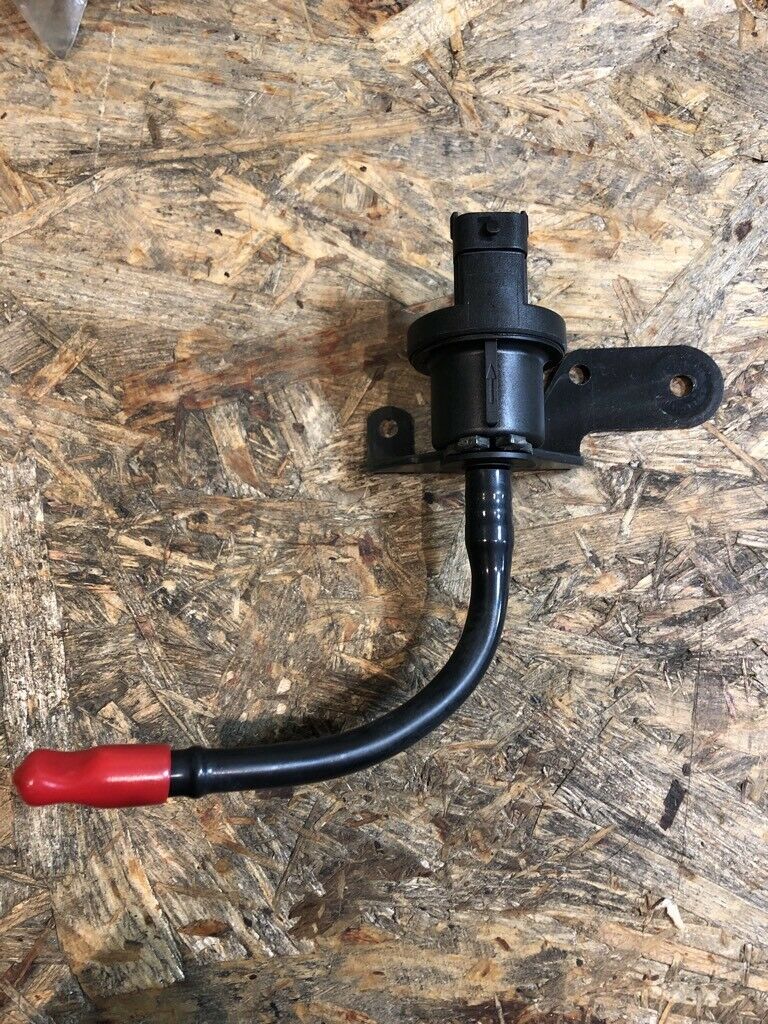 Original Opel Corsa D Kraftstoffleitung Neu