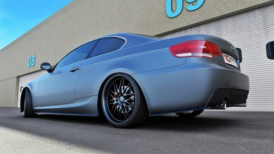 Heck Ansatz Flaps Diffusor für BMW 3er E92 M Paket Carbon Look