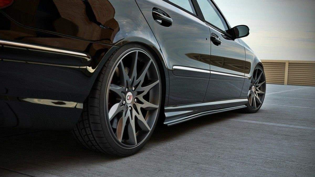 Seitenschweller Ansatz für MERCEDES E-KLASSE W211 AMG schwarz matt