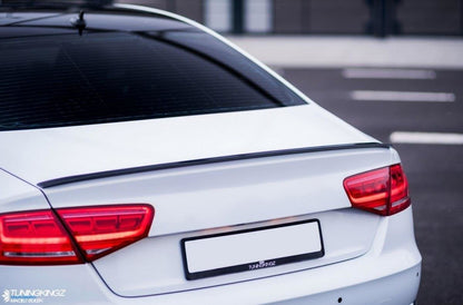 Spoiler CAP für Audi A8 D4 schwarz Hochglanz