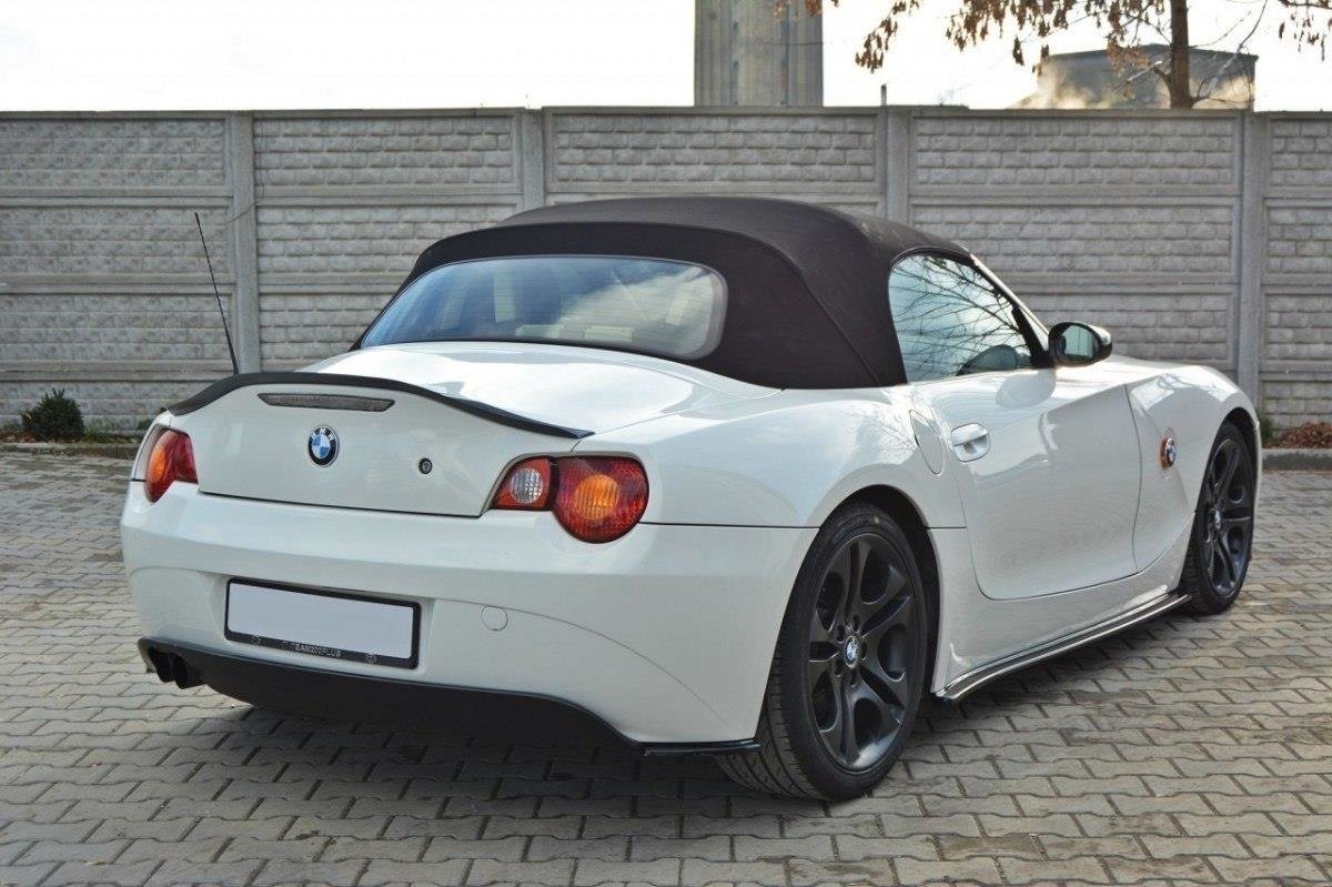 Heck Ansatz Flaps Diffusor für BMW Z4 E85 / E86 vor Facelift Carbon Look