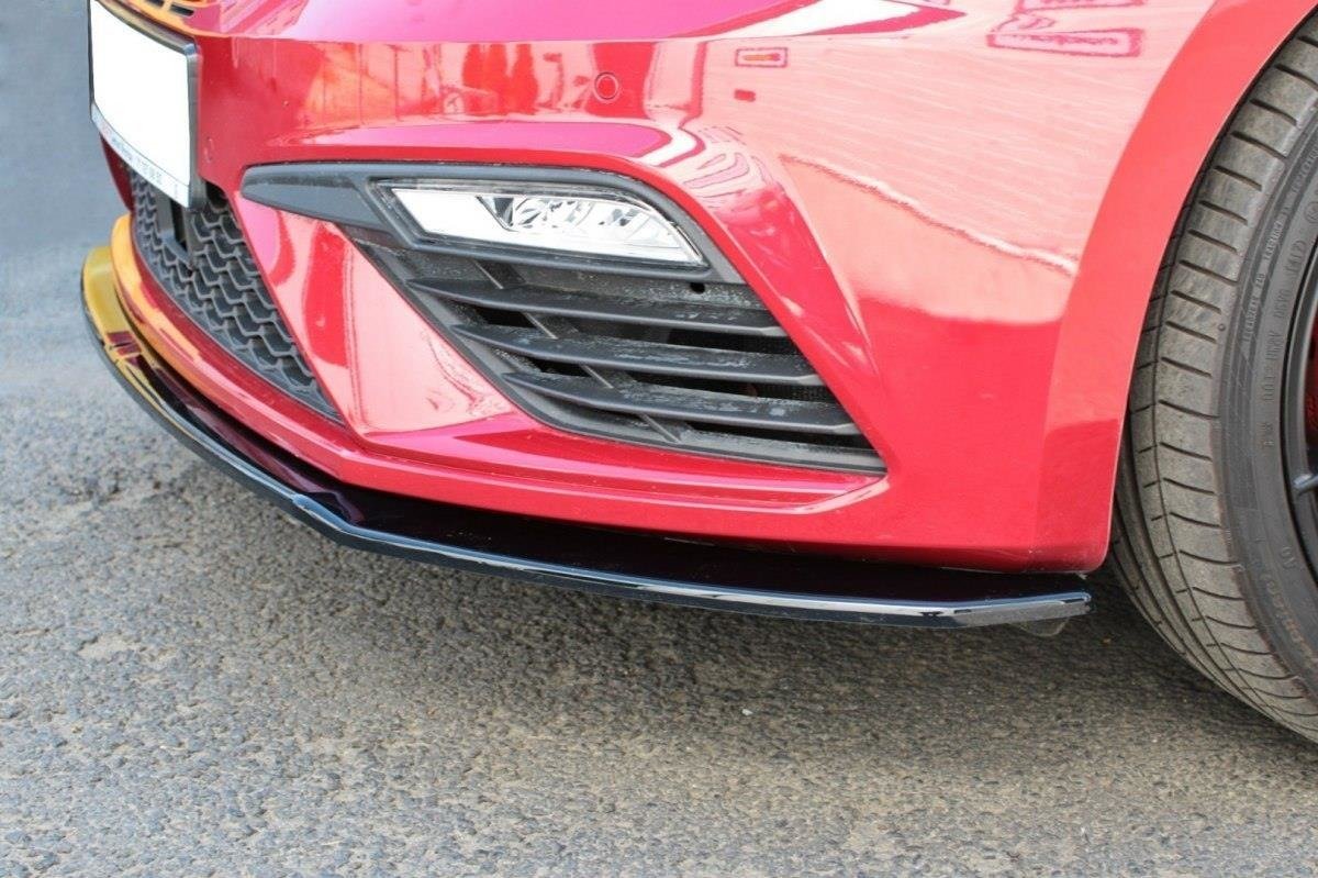 Front Ansatz für v.2 Seat Leon Mk3 Cupra/ FR Facelift Carbon Look