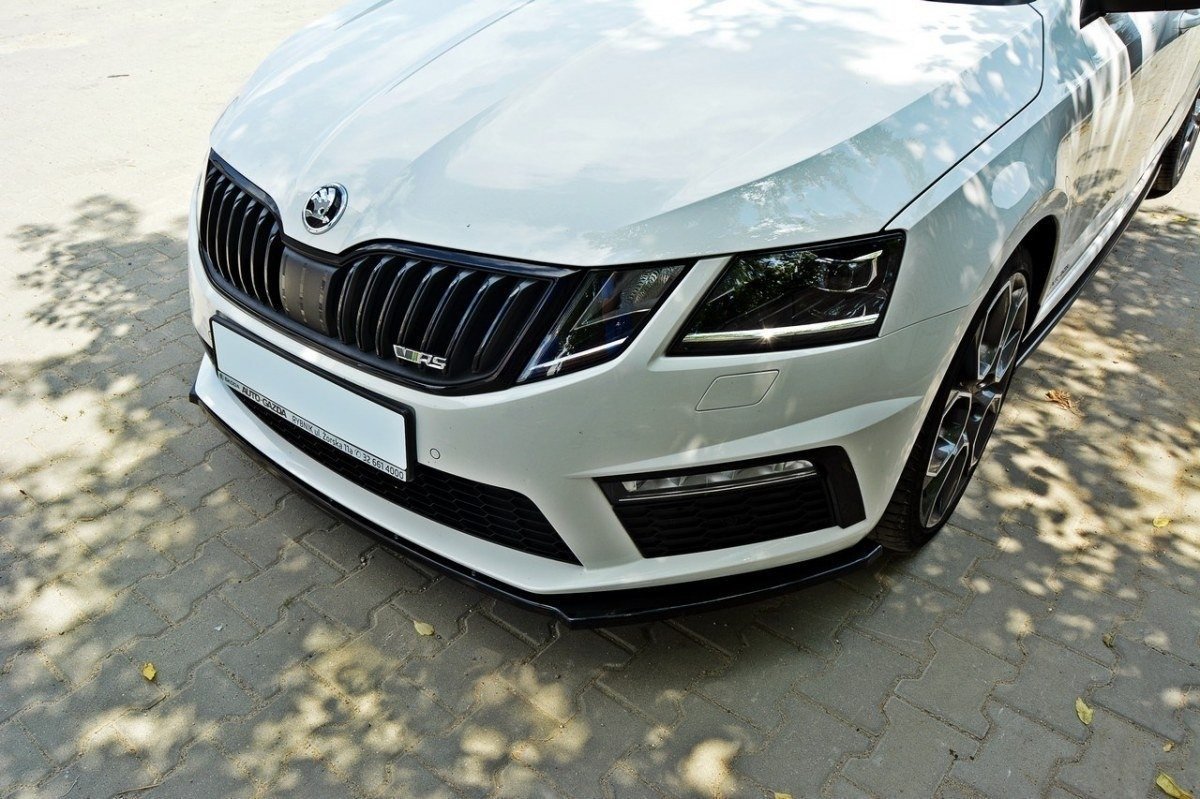 Front Ansatz V.1 für Skoda Octavia RS Mk3 schwarz Hochglanz