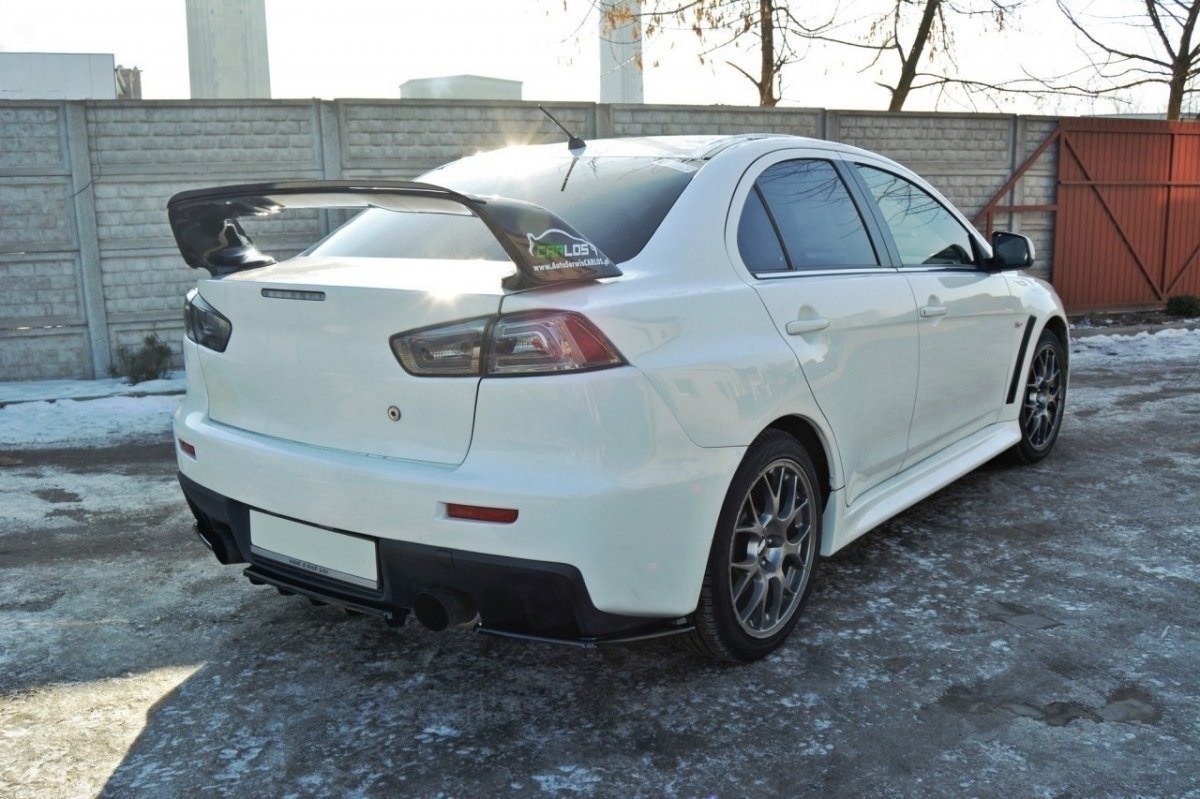 Heck Ansatz Flaps Diffusor für Mitsubishi Lancer Evo X Carbon Look