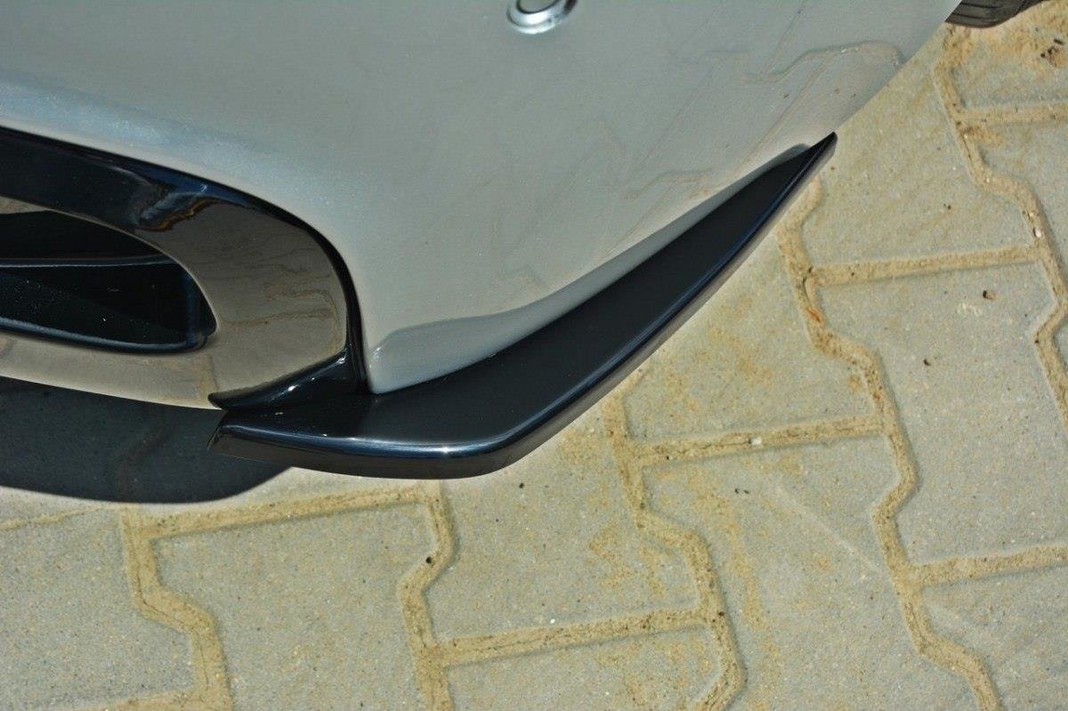 Heck Ansatz Flaps Diffusor für BMW 1er E87 Standard/M-Performance schwarz matt