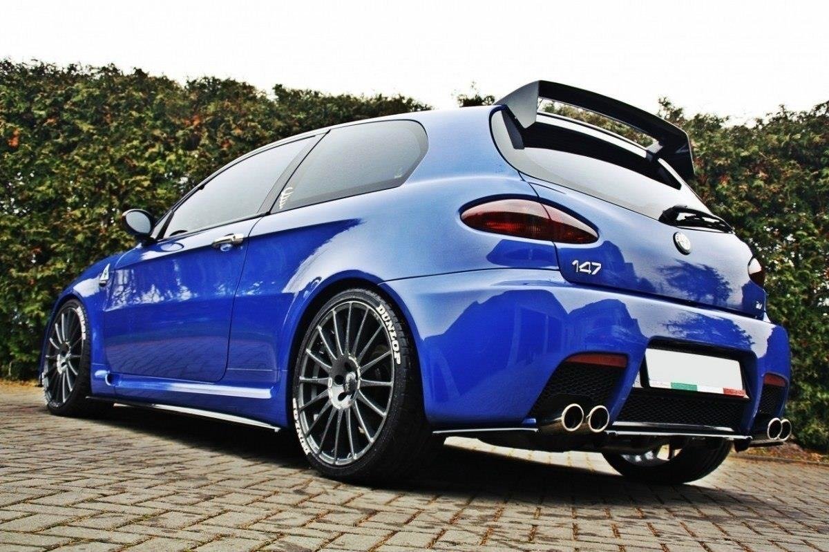 Heck Ansatz Flaps Diffusor für ALFA ROMEO 147 GTA Carbon Look