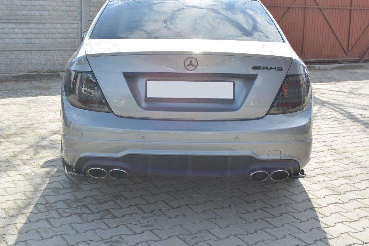 Heck Ansatz Flaps Diffusor für Mercedes C W204 63 AMG/AMG-Line schwarz matt