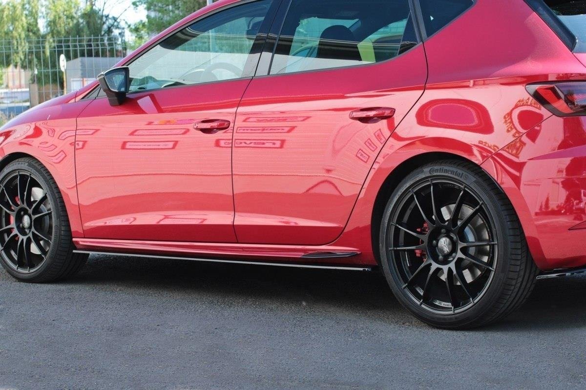 Seitenschweller Ansatz für v.2 Seat Leon Mk3 Cupra/ FR Facelift Carbon Look
