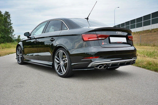 Heck Ansatz Flaps Diffusor für Audi S3 / A3 S-Line 8V FL Limousine Carbon Look