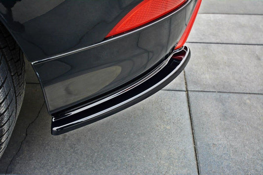 Heck Ansatz Flaps Diffusor für Ford Focus ST-Line Mk3 FL Carbon Look