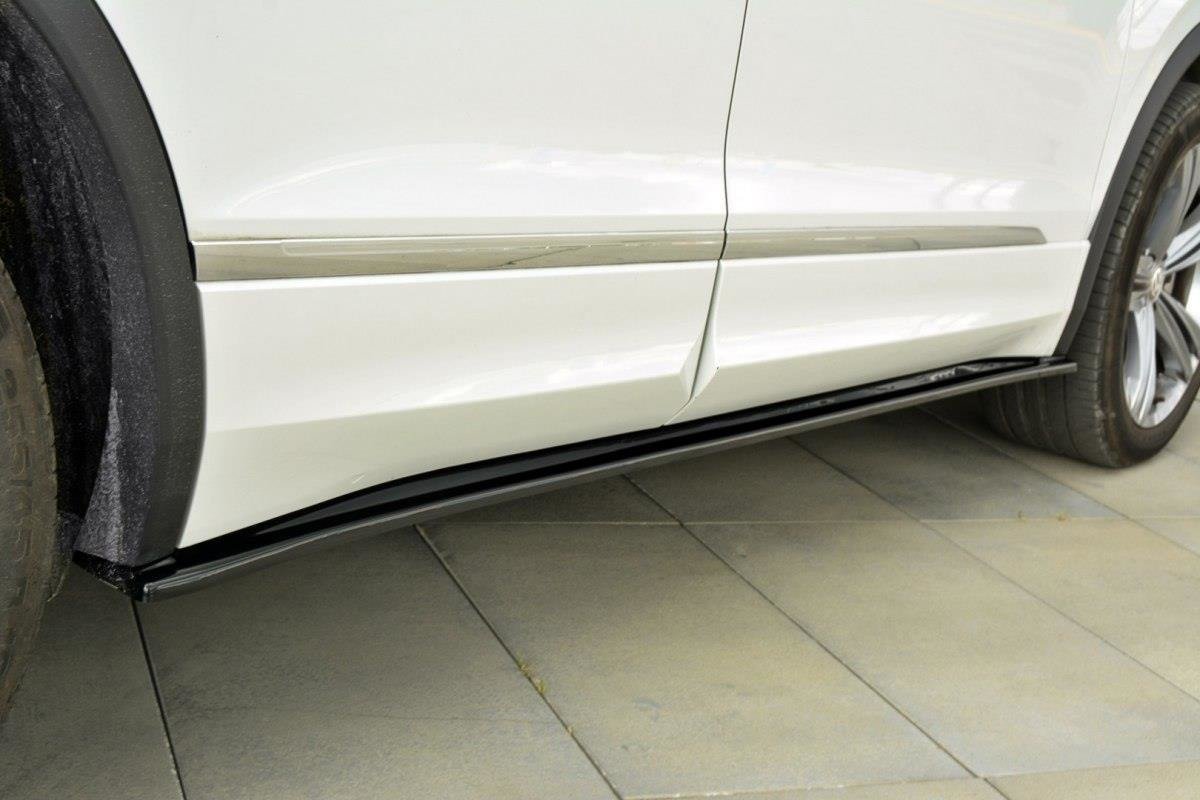Seitenschweller Ansatz für Vw Tiguan Mk2 R-Line Carbon Look