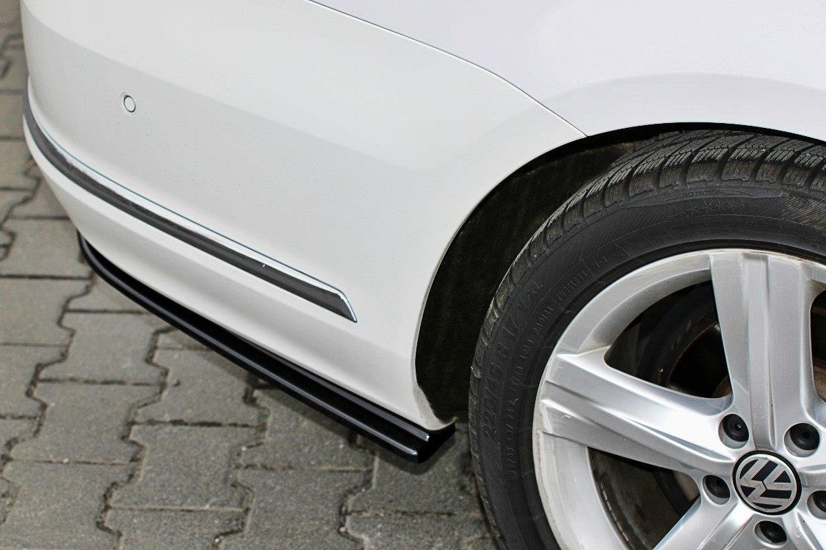 Heck Ansatz Flaps Diffusor für Vw Passat B7 R-Line Variant schwarz matt