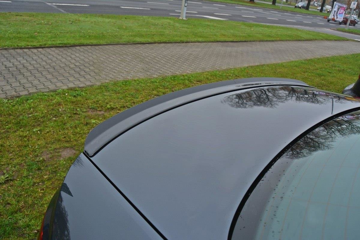 Spoiler CAP für Audi A4 S-Line B9 Limousine schwarz Hochglanz