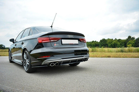 Mittlerer Diffusor Heck Ansatz für Audi S3 8V FL Hatchback / Sportback / Limousine  Carbon Look
