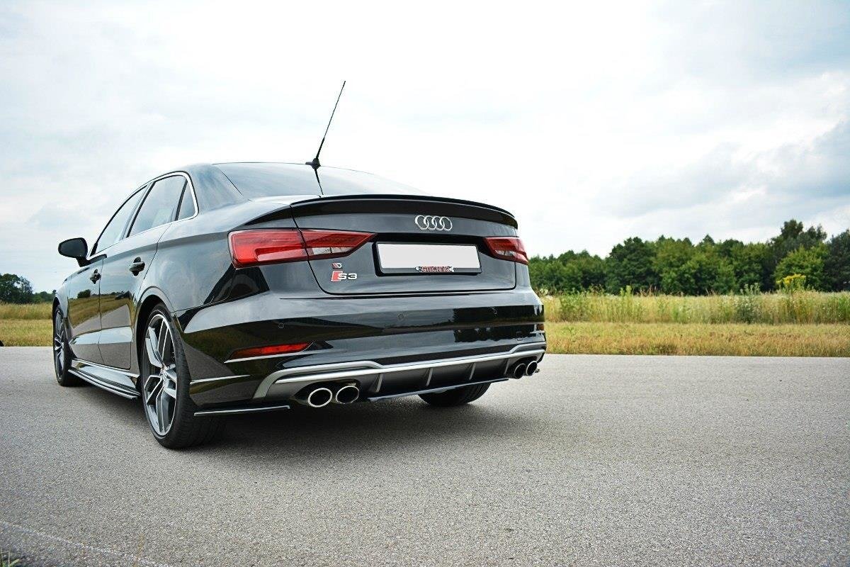Mittlerer Diffusor Heck Ansatz für Audi S3 8V FL Limousine  schwarz matt