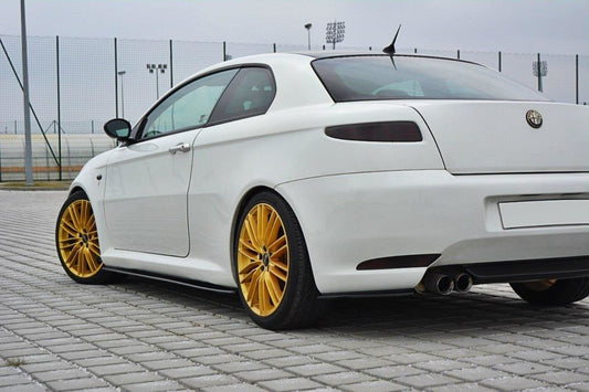 Heck Ansatz Flaps Diffusor für Alfa Romeo GT schwarz Hochglanz