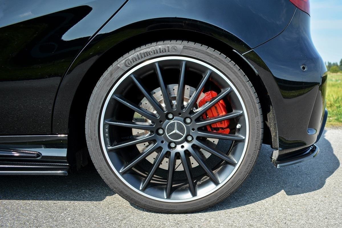 Heck Ansatz Flaps Diffusor für Mercedes A W176 AMG Facelift schwarz matt