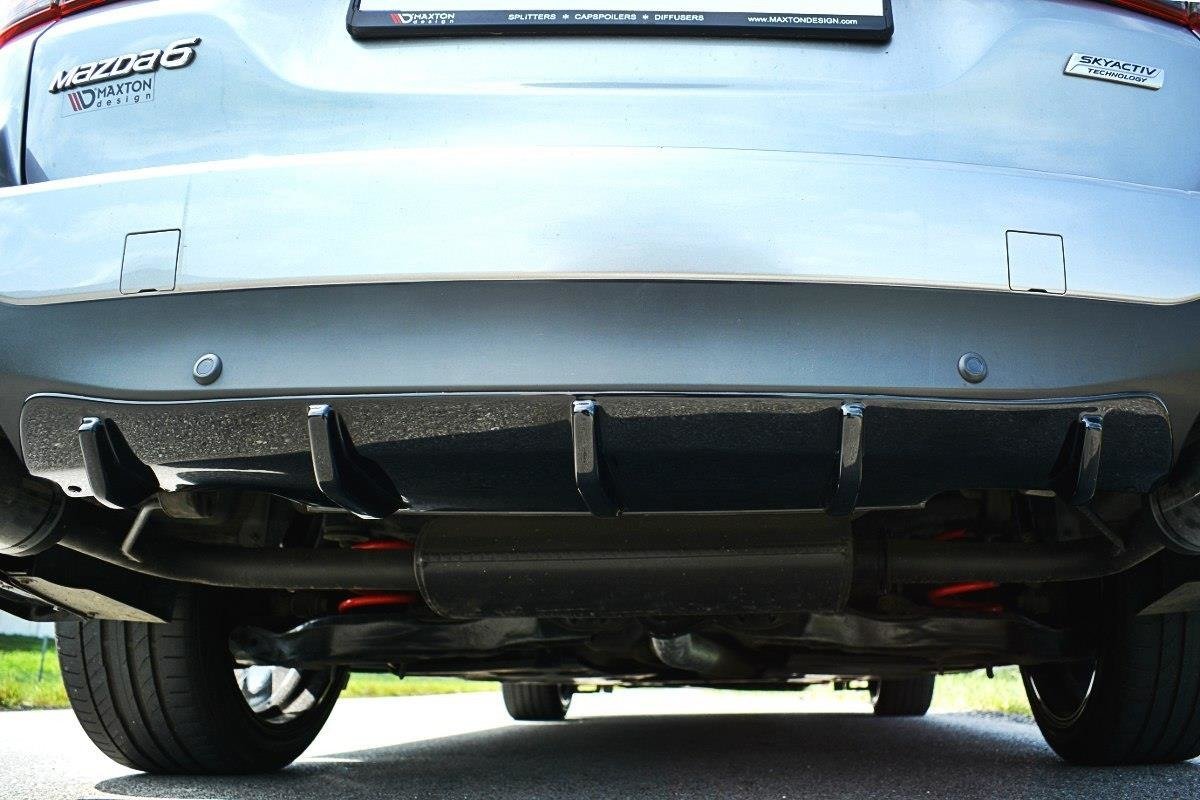 Diffusor Heck Ansatz für Mazda 6 GJ (Mk3) Wagon Carbon Look