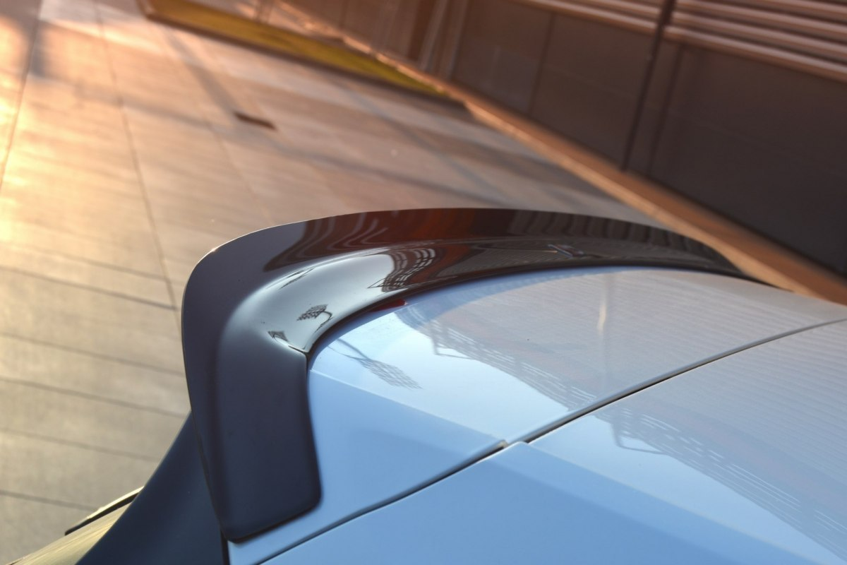 Spoiler CAP V.1 für Volkswagen Golf 7 / 7 Facelift R / R-Line / GTI  Carbon Look