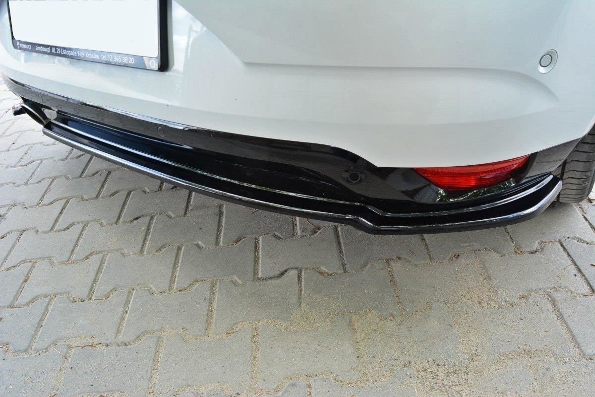 Heck Ansatz Flaps Diffusor für Renault Megane Mk4 Hatchback Carbon Look