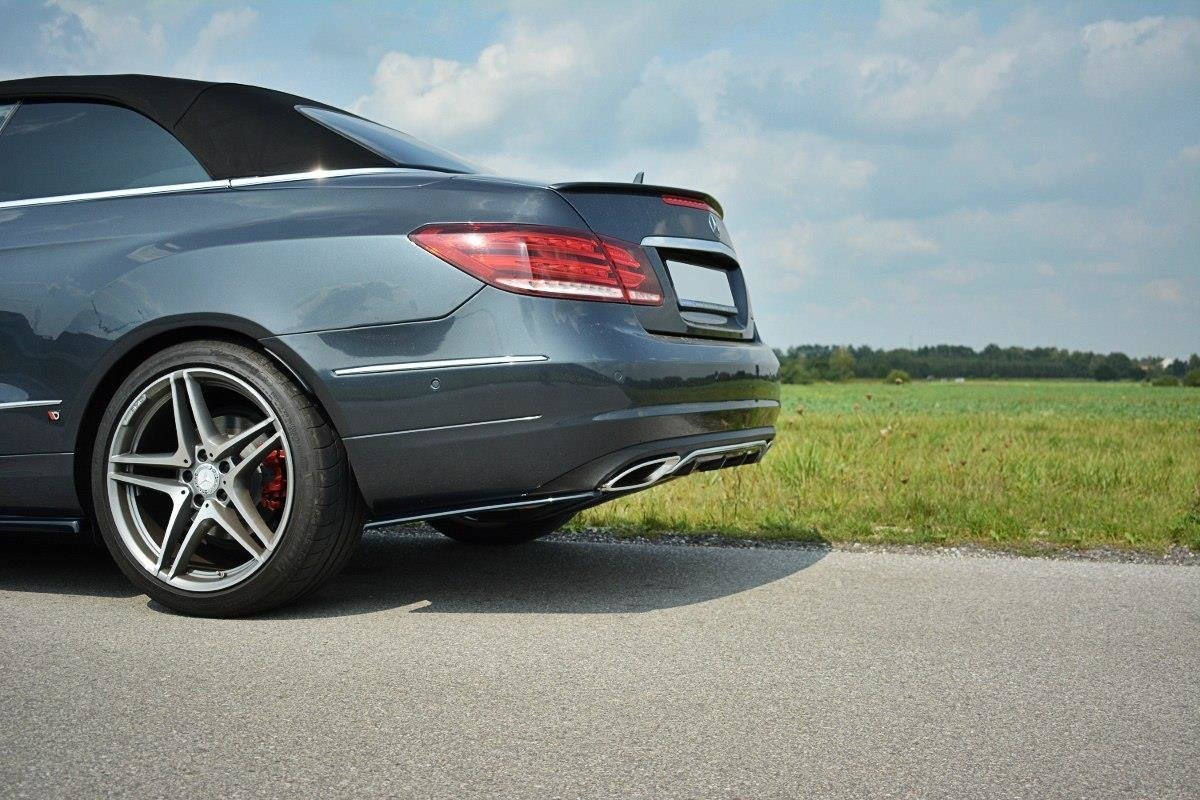 Heck Ansatz Flaps Diffusor für Mercedes E W212 schwarz matt