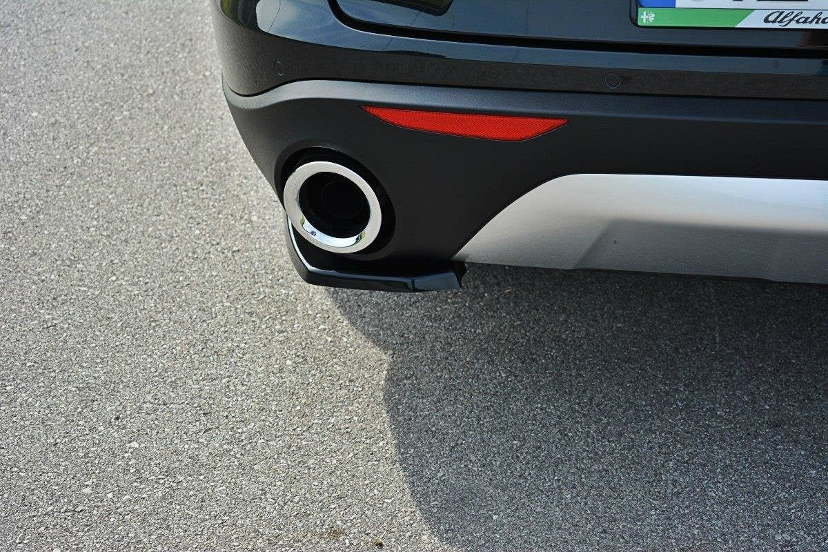 Heck Ansatz Flaps Diffusor für Alfa Romeo Stelvio schwarz matt