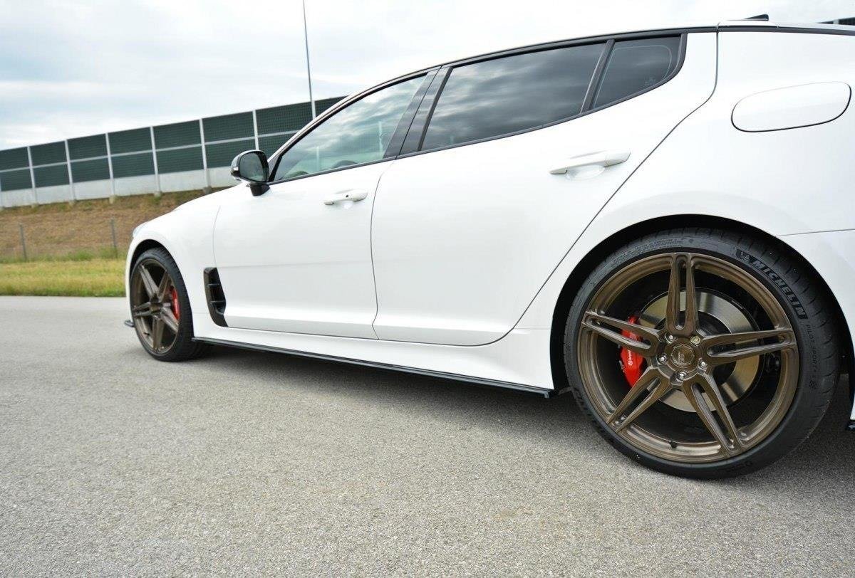 Seitenschweller Ansatz für KIA STINGER GT schwarz Hochglanz