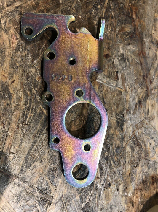 Opel Movano A Halterung Unterdruckrohr Neu