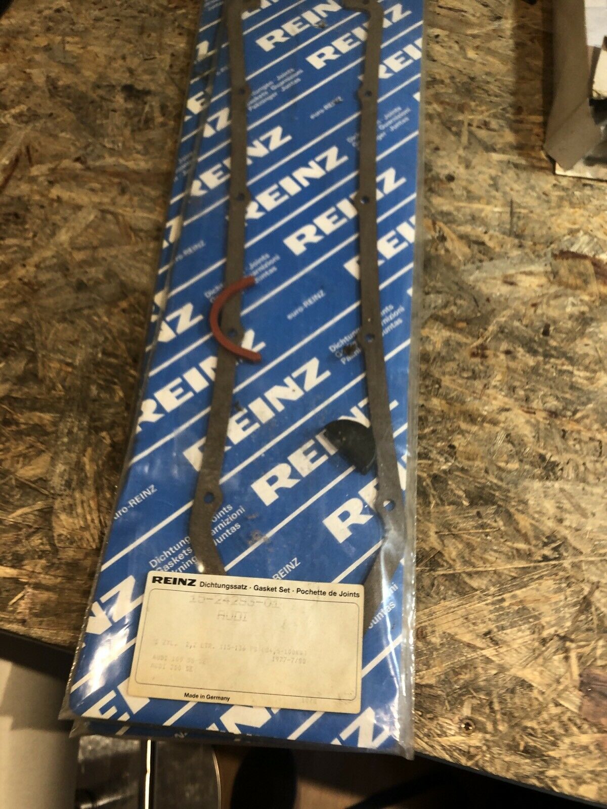 Audi 100 5E  /  200 5E Zylinderkopfdichtung Neu