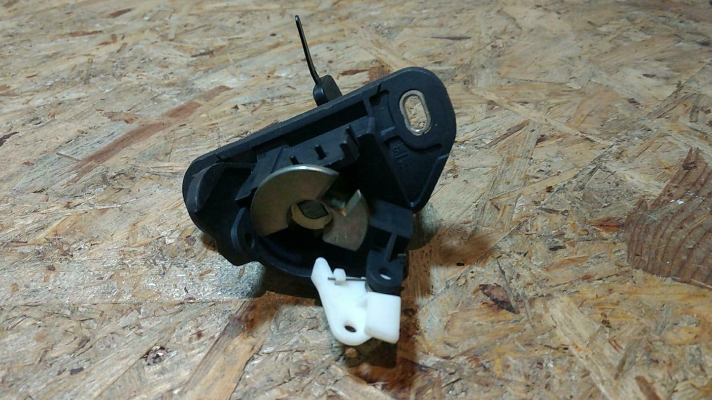 Kadett D Astra F Türschloss m. Schlüssel Heckklappe original GM Opel NEU
