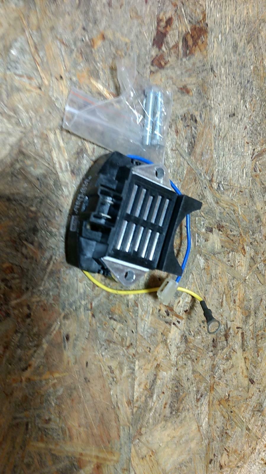 Astra MK3 Generatorregler Spannung 14,4V original Beru NEU