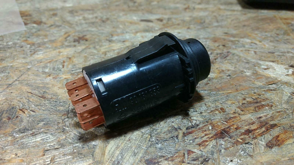 Kadett E Schalter Warnblinker original GM Opel NEU