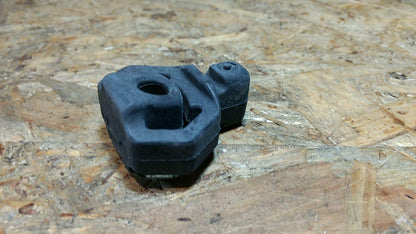 Oldtimer Youngtimer Gummihalter Auspuffanlage orig GM Opel NEU