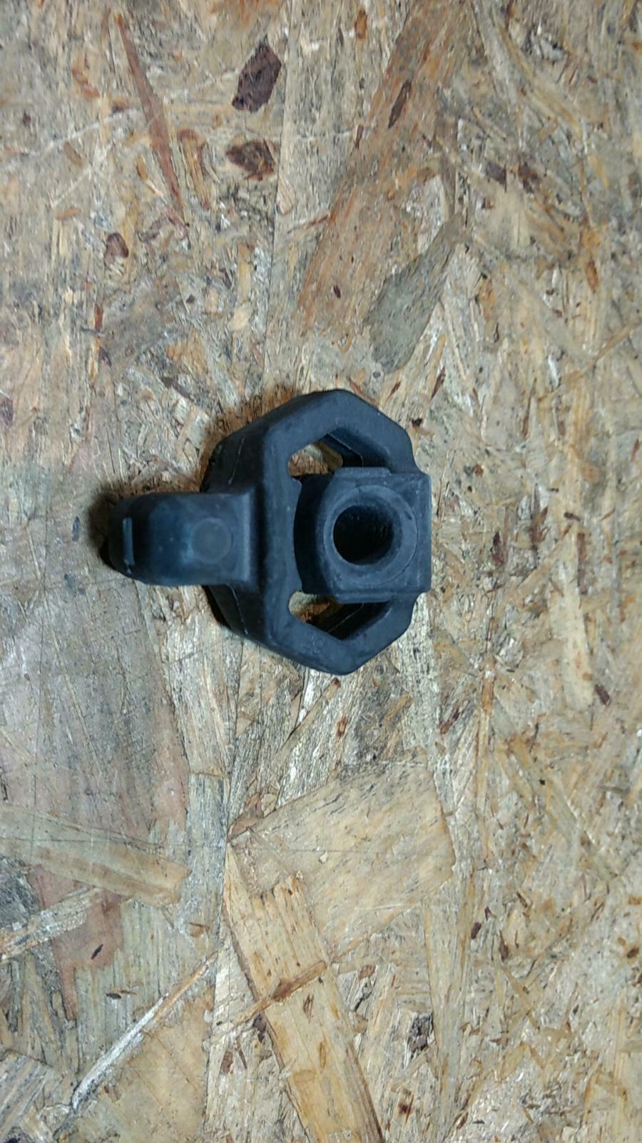 Oldtimer Youngtimer Gummihalter Auspuffanlage orig GM Opel NEU