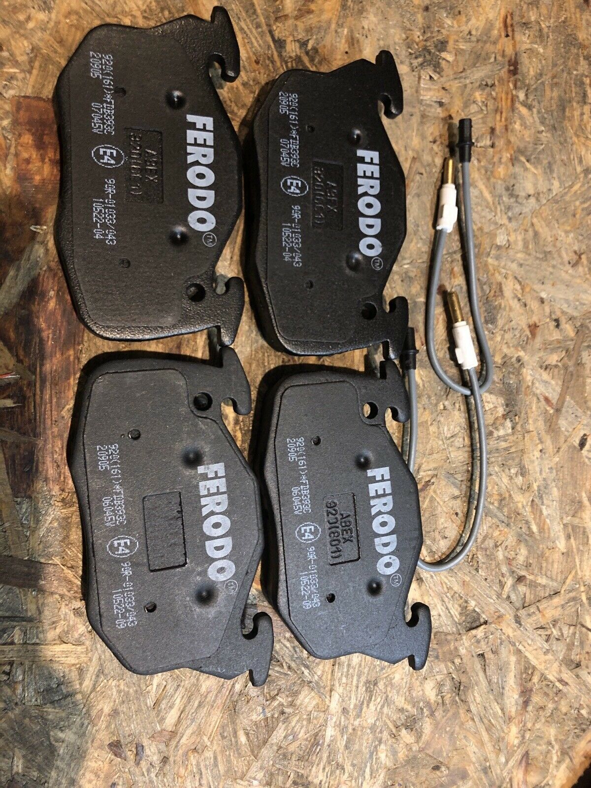 Renault R5  /  Clio /  R9 Bremsbeläge Neu
